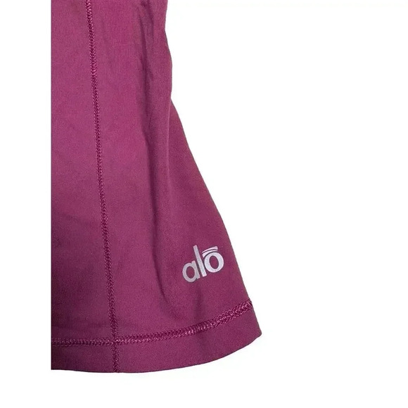 Alo Yoga Raspberry Pink Cross Front Adjustable Strap Built In Bra Sz Small Tank - Picture 3 of 6